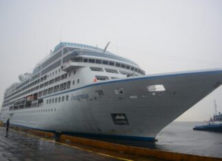 Temporada de cruzeiros 2026 é aberta com a chegada do MS Insígnia ao Porto de Manaus