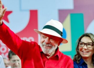 Lula afirma que 90% dos evangélicos ganham benefícios do governo