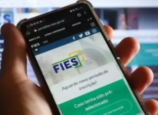 Fies: pré-selecionados devem complementar inscrição até hoje
