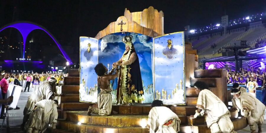 Ingressos para desfiles da Série Ouro do Carnaval do Rio esgotados