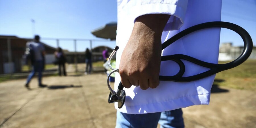 Mais Médicos Especialistas: prazo de inscrição termina em 19 de março