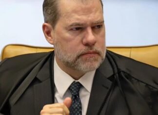 PF pede suspeição de Dias Toffoli em inquérito do Banco Master