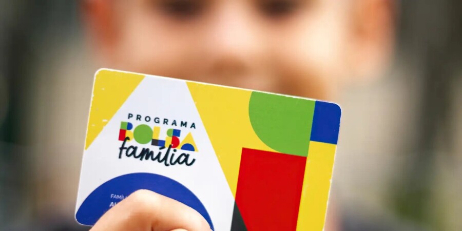 Caixa paga Bolsa Família hoje para beneficiários com NIS de final 2