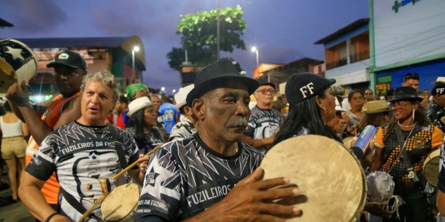 Fuzileiros da Fuzarca, o bloco mais antigo de São Luís, celebra 90 anos em meio a festa tradicional
