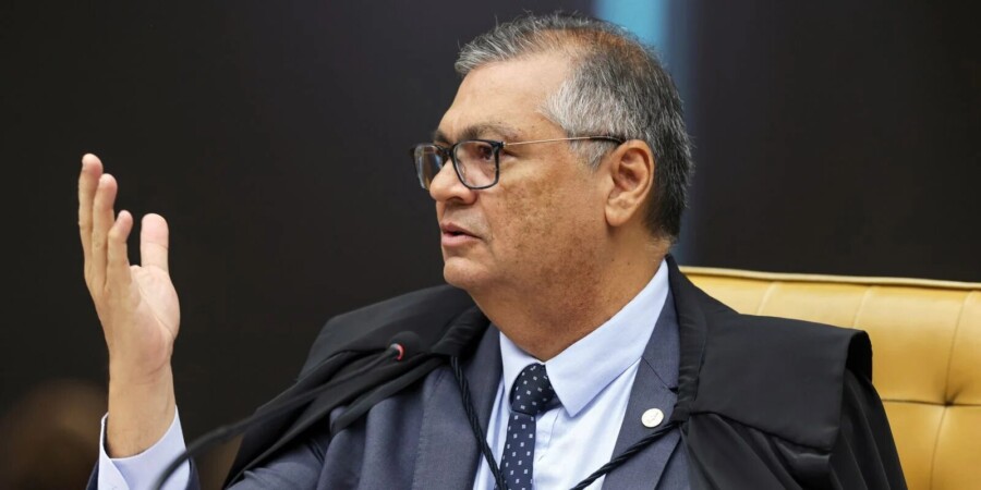 Dino vota para que Lei da Anistia não cubra crimes permanentes cometidos na ditadura