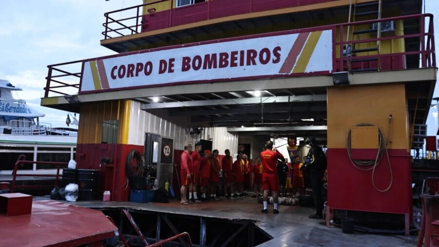 Corpo de Bombeiros encontra terceira vítima de naufrágio da lancha Lima de Abreu XV
