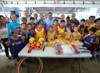 Governador Wilson Lima entrega Arena Poliesportiva Estrela revitalizada na Compensa