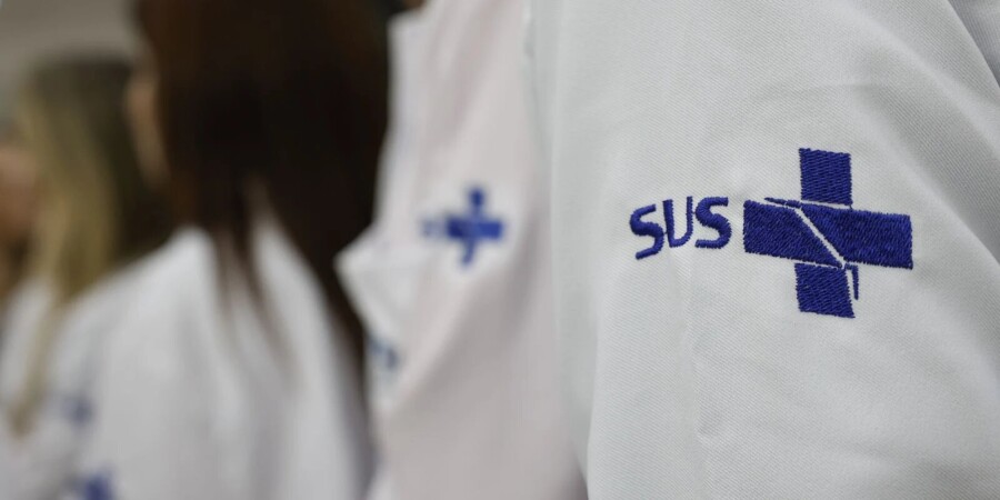 Mais Médicos Especialistas: inscrições para 1.206 vagas no SUS terminam neste domingo