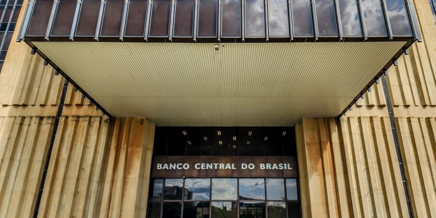 Banco Central do Brasil registra prejuízo de R$ 119,97 bilhões em 2025 após queda do dólar