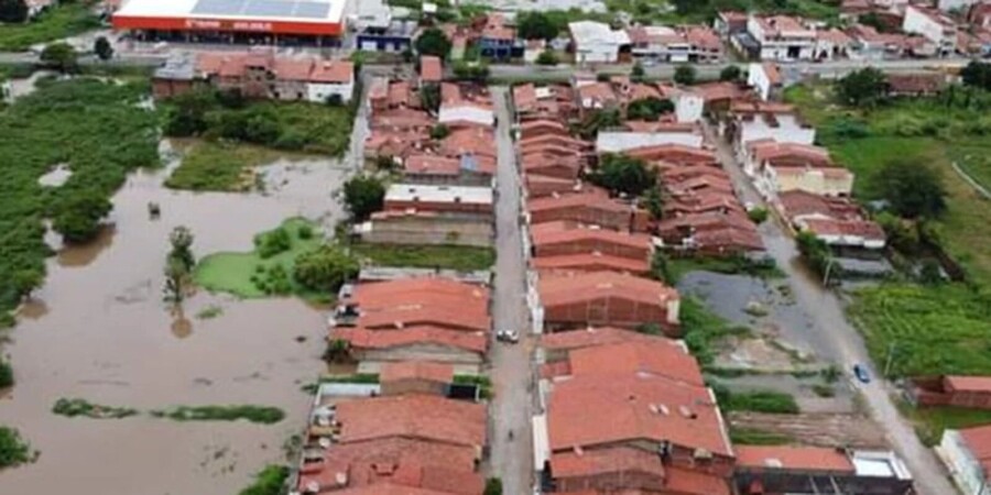 Inmet emite alerta de chuvas intensas para Norte e Nordeste neste fim de semana