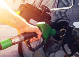 Refinaria da Amazônia reduz preço da gasolina em R$ 0,35 para distribuidoras no AM