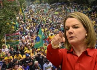 Bolsonaristas se ‘fantasiaram de brasileiros’ para atacar Lula, diz Gleisi sobre ato Acorda, Brasil
