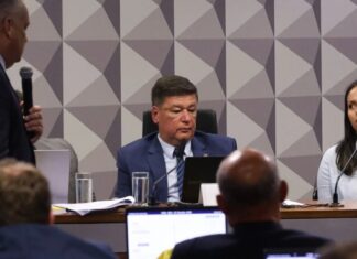 Ex-secretária do “Careca do INSS” diz que tinha acesso a cofre e repassava dinheiro