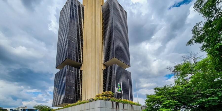 Bancos poderão abater aportes antecipados ao FGC do compulsório, decide Banco Central