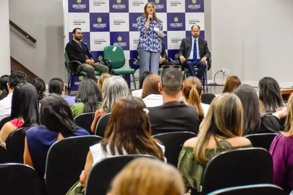 SES-AM acolhe novos residentes e lança quatro programas de formação para fortalecer o SUS no Amazonas