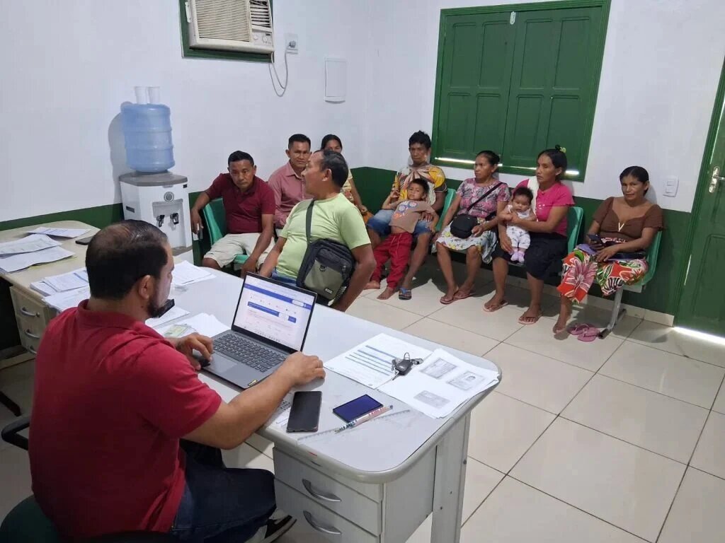 Produtores de coco de murumuru em Itamarati expandem cultivo com apoio do Idam e da Prefeitura