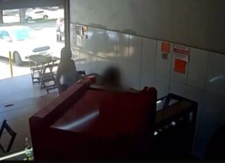 Mulher invade lanchonete e esfaqueia ex-namorado durante discussão por dinheiro