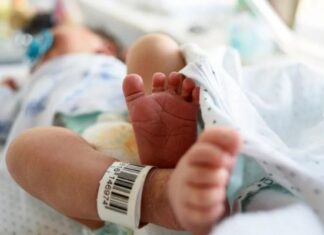 Superbactéria causa morte de bebê e fecha UTI de hospital