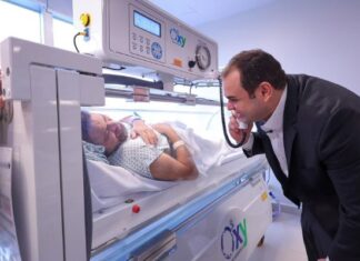 Governador interino Roberto Cidade inaugura cinco câmaras hiperbáricas e amplia tratamento de alta complexidade no Hospital Delphina Aziz