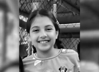 Menina de 12 anos morre após ter cabelo sugado por ralo de piscina