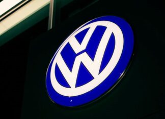 Volkswagen Brasil é condenada por fraudar testes de emissão de poluentes