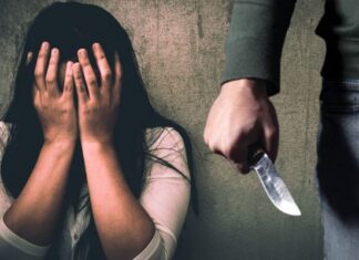 Jovem é preso por matar o pai a facadas para defender mãe de agressão