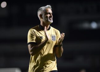 Amazonas FC oficializa a contratação do técnico Rodrigo Santana para a Série C