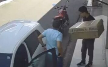 Empresária denuncia desaparecimento de flores após corrida ser cancelada por entregador em Manaus