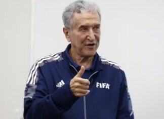 Técnico do tetra Carlos Alberto Parreira é internado no Rio de Janeiro