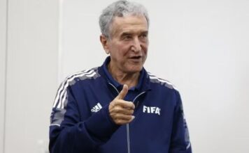 Técnico do tetra Carlos Alberto Parreira é internado no Rio de Janeiro