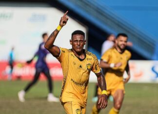 Amazonas vence Anápolis fora de casa e sobe na tabela da Série C do Brasileirão