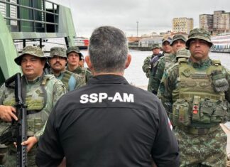 Base Fluvial Tiradentes segue para Parintins com reforço policial para o festival