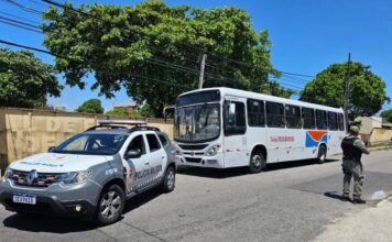 Polícia Civil prende suspeitos de atacar ônibus e rotas do Distrito Industrial em Manaus