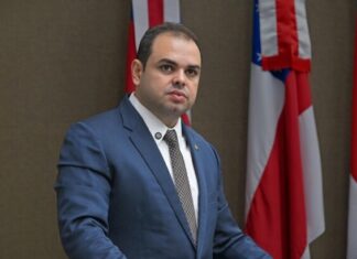 Roberto Cidade assume liderança na corrida pelo Governo do Amazonas em Manaus