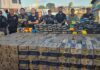 Mais de 120 kg de drogas escondidos em pneus e sofá são apreendidos em barco no AM