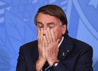 Bolsonaro completa um ano sem publicar nas redes sociais após decisão do STF