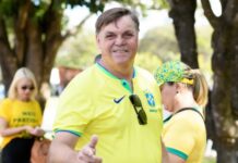 Sósia de Bolsonaro, “MitoUber” anuncia pré-candidatura a deputado