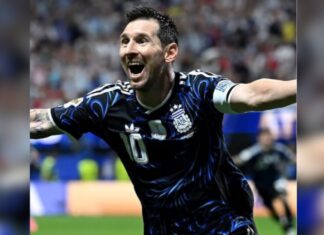 Argentina vence a Inglaterra de virada e garante vaga na final da Copa do Mundo