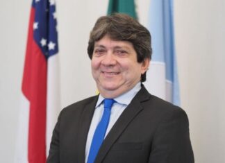 Desembargador obtém justiça gratuita em disputa milionária e caso levanta dúvidas sobre critérios do Judiciário