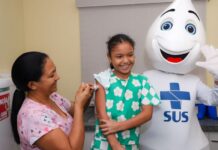 Dia D da vacinação mobiliza postos neste sábado para atualizar caderneta de menores de 15 anos