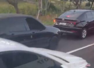 Engavetamento com cinco veículos provoca congestionamento na Avenida das Torres em Manaus