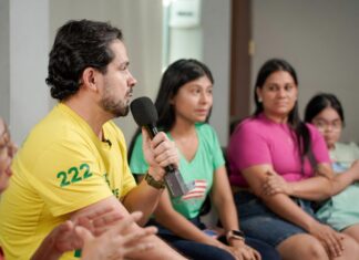 Capitão Alberto Neto assume compromisso com mães atípicas e defende atendimento especializado em todo o Amazonas