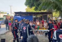 Acusado de roubos é agredido por populares e se joga em igarapé na Zona Norte de Manaus