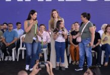 Primeira-dama Thaisa Cidade acompanha edição do Governo Presente na zona Norte de Manaus
