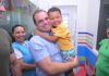 Governador Roberto Cidade acompanha ações de saúde voltadas a crianças e idosos neste sábado