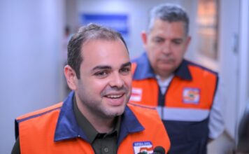 Governador Roberto Cidade coordena reunião Comitê de Enfrentamento a Eventos Climáticos e Ambientais no Amazonas