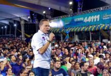 Adjuto Afonso mostra força política e reúne 12 mil apoiadores em lançamento de campanha eleitoral