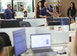 Roberto Cidade aposta em tecnologia e qualificação para preparar estudantes do Amazonas para o futuro