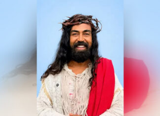 Candidato ao Senado terá de trocar foto em que aparece caracterizado como Jesus Cristo