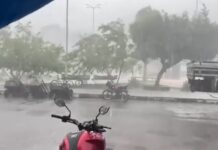 Chuva de granizo surpreende moradores de Manicoré durante dia mais quente do ano no AM
